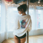 Sudadera pole dance doble cara no friends outside the studio, eco-friendly - Soospiry Design