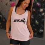 Soospiry Design Camiseta tirantes escalada para rocodromo Powered by chalk