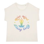 Soospiry Design camiseta mujer ecologica yoga quiet mind strong body arcoíris