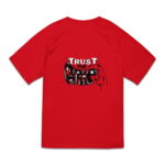 Camiseta técnica escalada roja Trust the Grip con diseño original